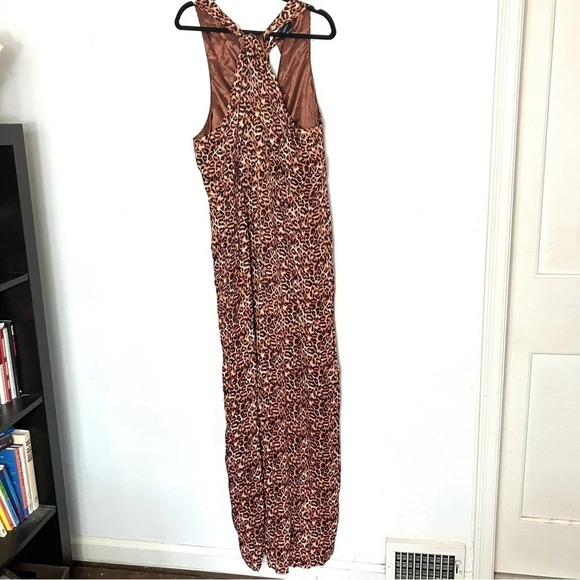 Forever 21 plus size Leopard print jumpsuit 2X - Picture 2 of 7